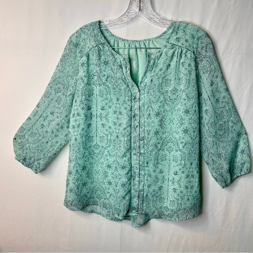 St. John's Bay Womens Split CrewNeck 3/4 Sleeve Blouse Green Floral Top PS.